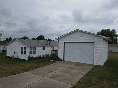32 Hummingbird Ct, Sandwich, IL, 60548