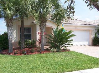 1473 NW 208th Ter, Pembroke Pines, FL 33029