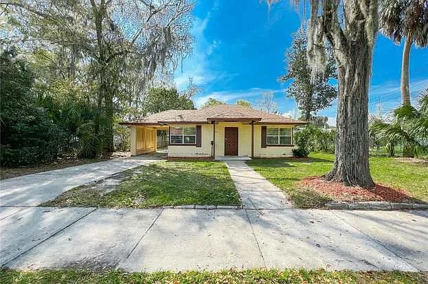 319 NW 16th Ave — Photo 68