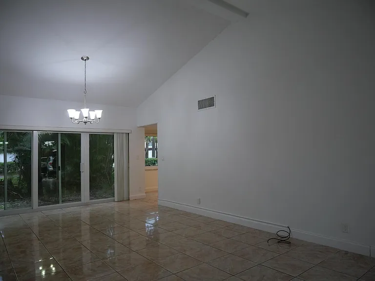 7091 W Sunrise Blvd #7091 — Photo 11