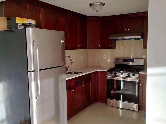 3rd image of 71-66 Parsons Boulevard #3F