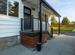 8313 226th St SW, Edmonds, WA 98026