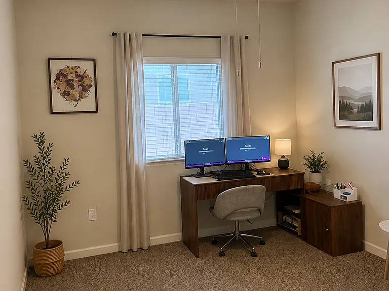 477 W Aberdeen Pl — Photo 8