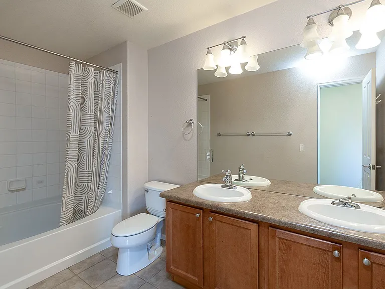 7230 Red Sand Grv — Photo 15