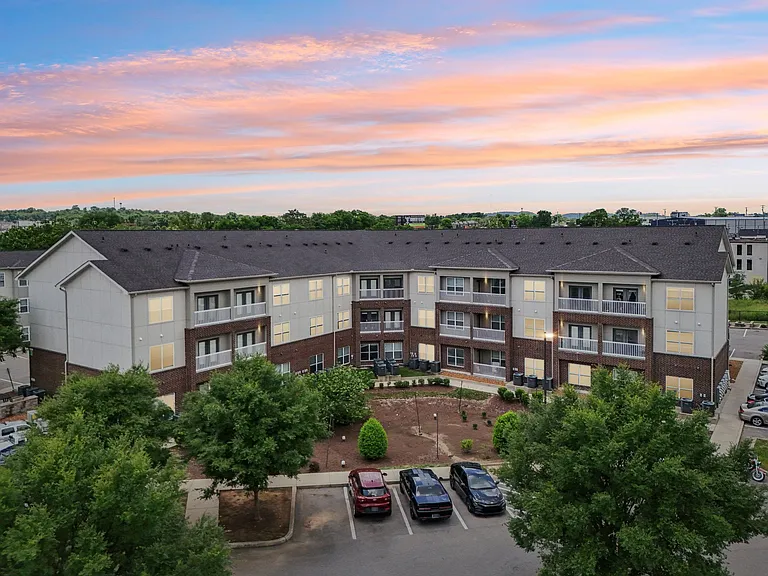 Residences at Woodbine Park — Photo 17