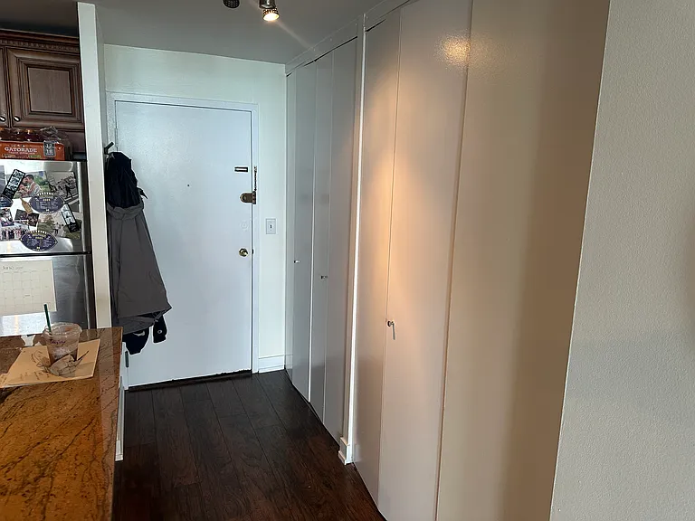 1660 N Lasalle St #2309 — Photo 7