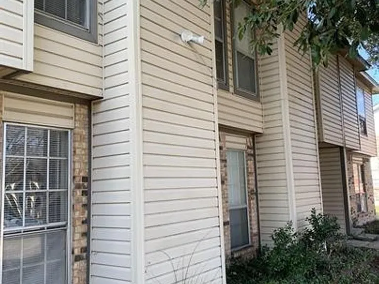 2739 Patricia Ln #2739 — Photo 13