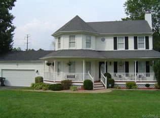 7507 Whirlaway Dr, Midlothian, VA 23112