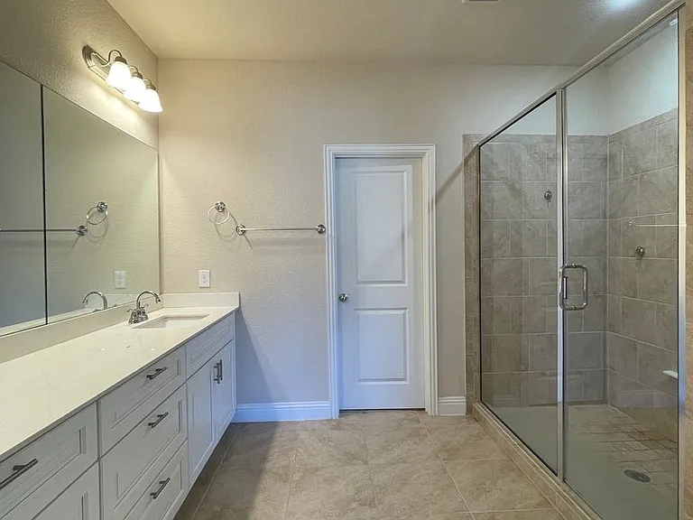 1038 Mj Brown St — Photo 21