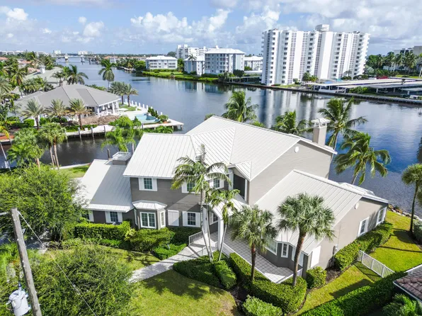 975 DOGWOOD Drive, Delray Beach, FL 33483