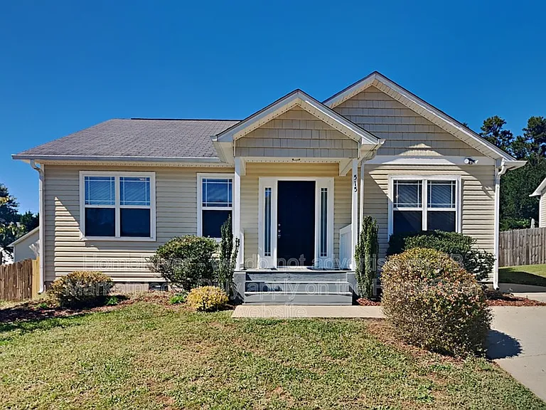 515 Creekview Dr — Photo 1