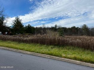 509 Girard St, Mill Hall, PA 17751