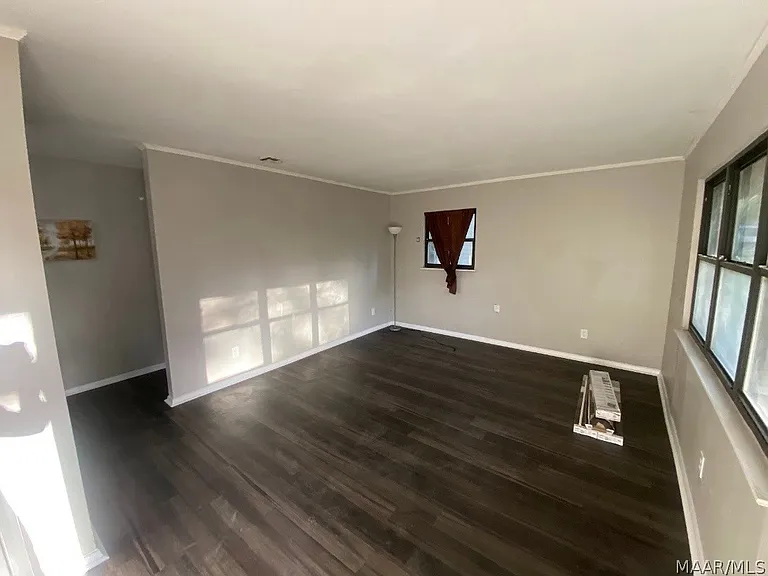 1229 Karen Rd — Photo 16