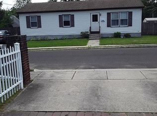 1008 Wesley Ave, National Park, NJ 08063
