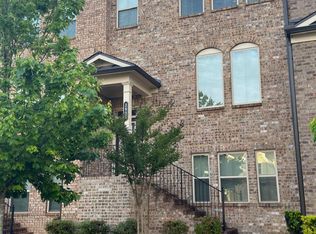 3935 Redwood Dr, Cumming, GA 30040