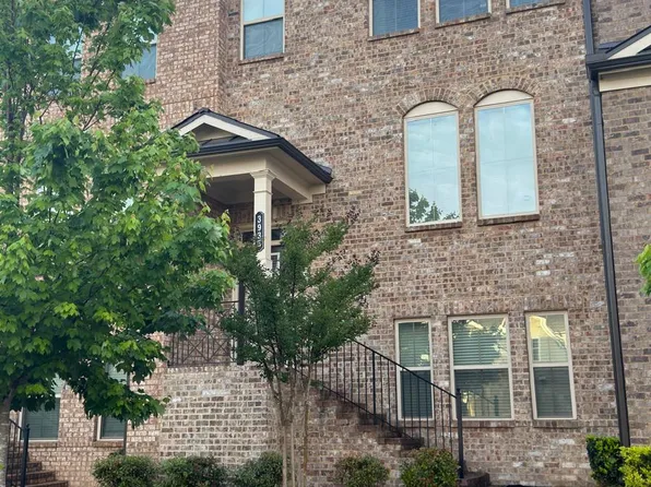 3935 Redwood Dr, Cumming, GA 30040