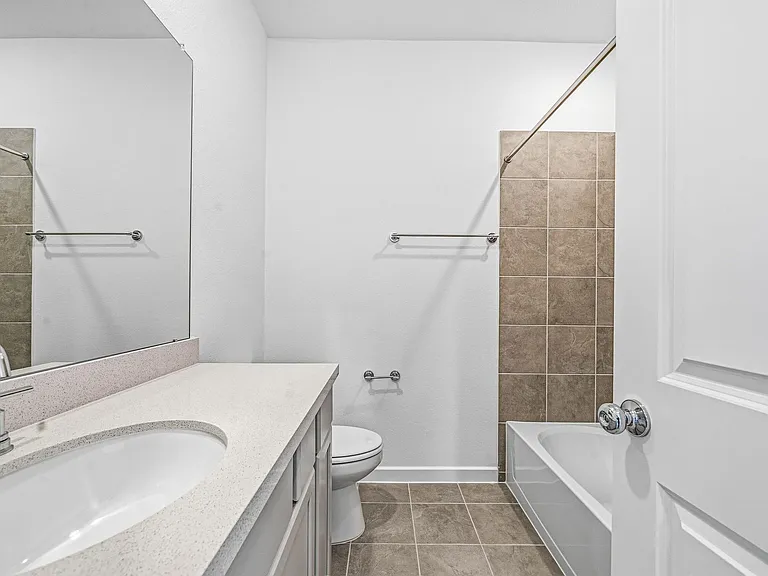 22135 Rangemore Dr — Photo 8
