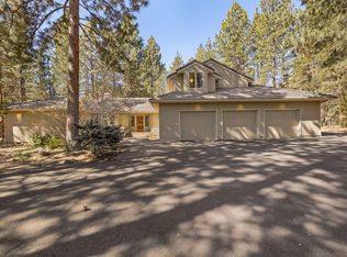 60060 River Bluff Trl, Bend, OR 97702