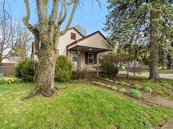 2nd image of 1301 N Wallace Ave
