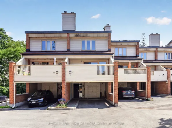 110 Havelock St #42, Ottawa, ON K1S 5L3