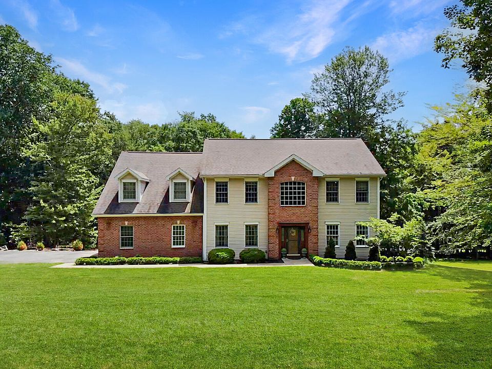 1st image of 437 Bay Berry Dr