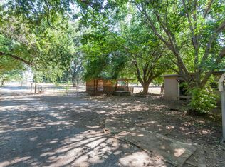 19235 W Niles Ln, Redding, CA
