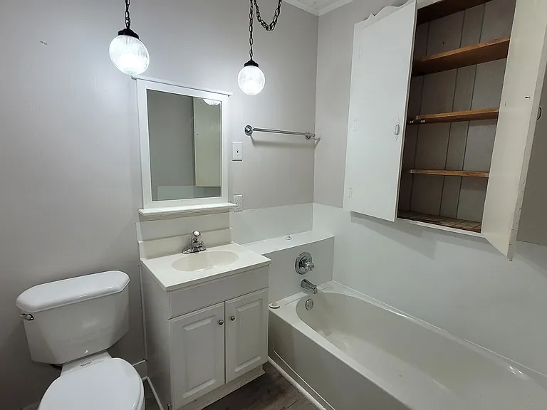 4538 Augusta Rd — Photo 7