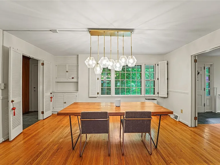 102 Corson Pl — Photo 18