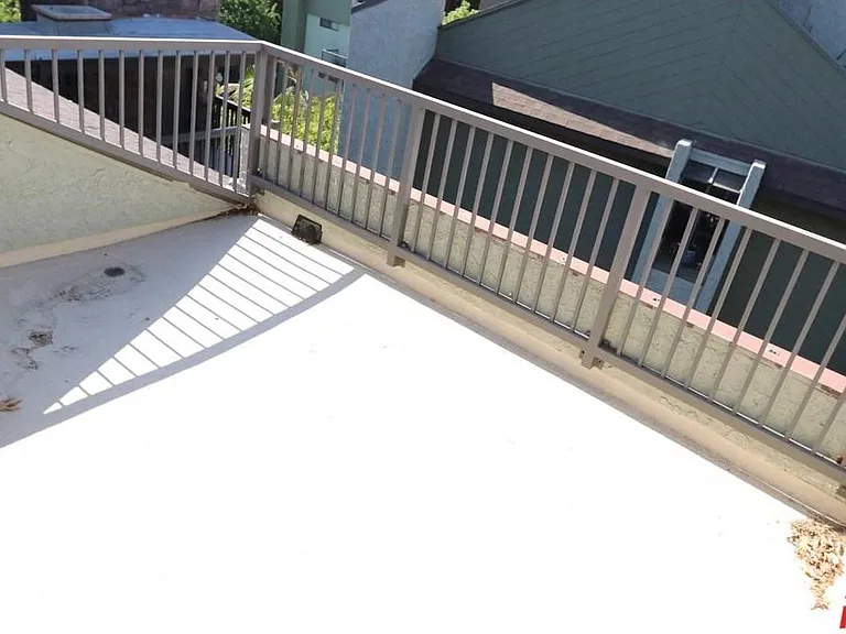 Spacious Loft Balcony