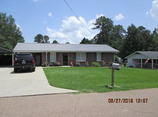 931 Pinehill Cir, Carthage, MS 39051