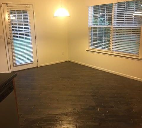 Breakfast Nook/Dining Room