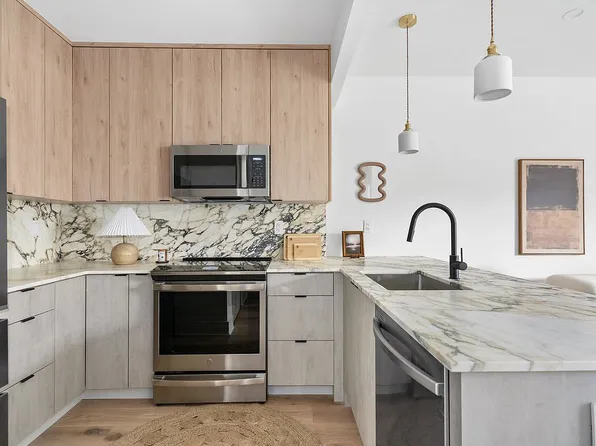 726 Madison St #3B, Brooklyn, NY 11221