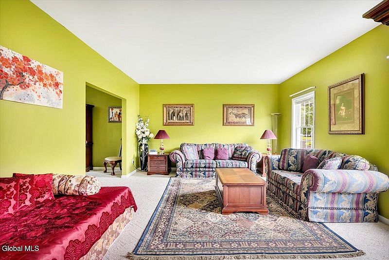 5th image of 22 Domenico Drive