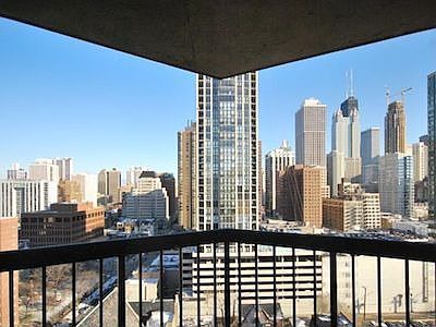 5th image of 1120 N Lasalle St APT 16G