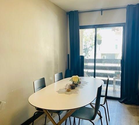 3rd image of 1002 30th St APT 210