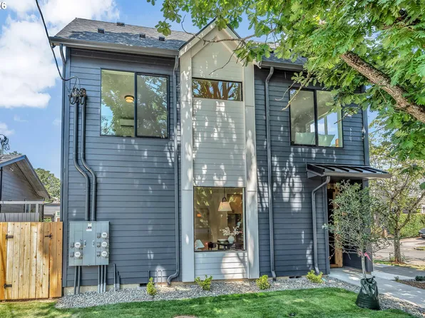 4495 SE Division, Portland, OR 97215