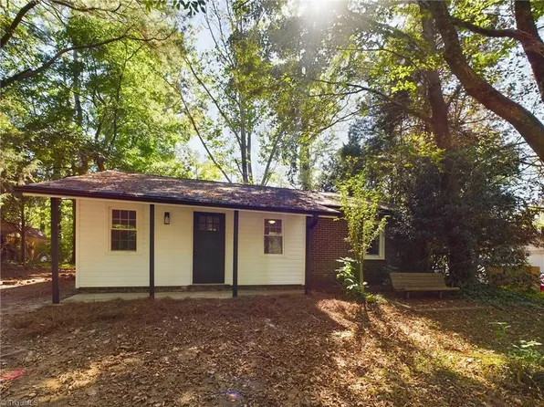 2872 Inca Ln, Winston Salem, NC 27103