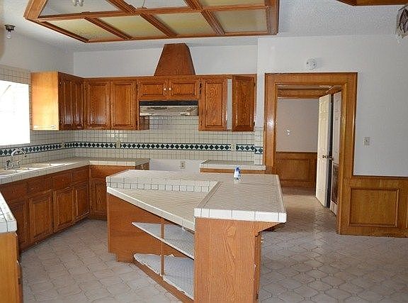 5th image of 601 Buffalo St