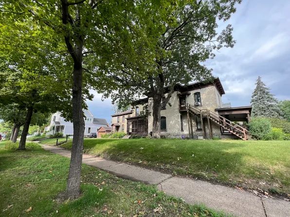 413 7th Ave SE, Minneapolis, MN 55414