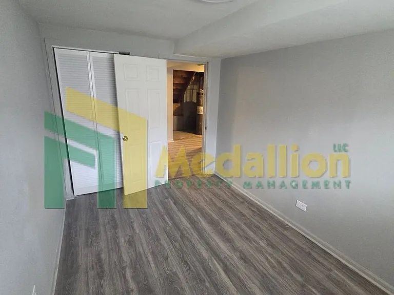 10635 S Cottage Grove Ave — Photo 17