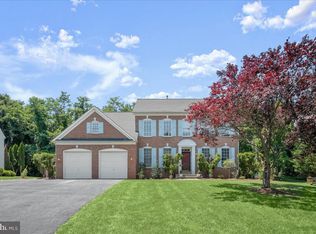 806 Lindsey Manor Ln, Silver Spring, MD 20905