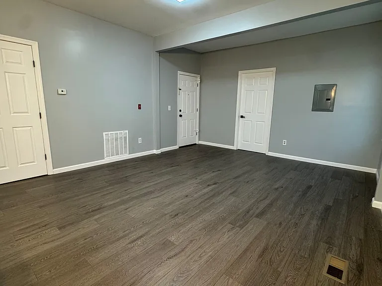 132 Goodwin Ave #1L — Photo 7