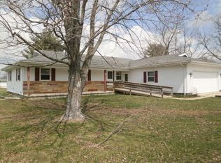 205 E Owen St, Ridge Farm, IL 61870