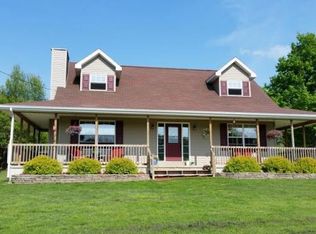 51081 Townhall Rd, Dowagiac, MI 49047