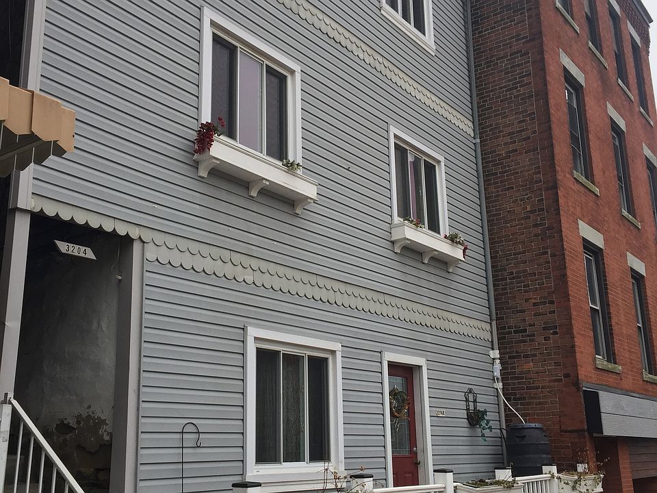 2nd image of 3204 Brereton St APT 3
