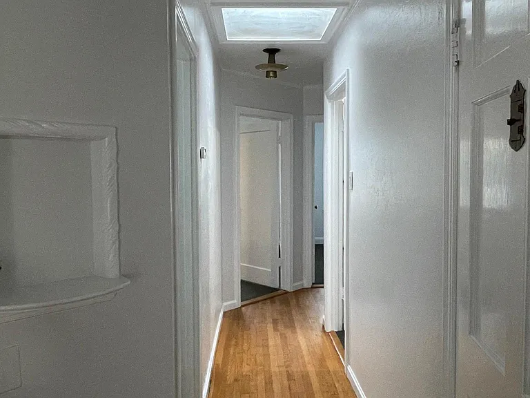 Sagamore St — Photo 8