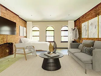 Rented by Realty 2000 Corp