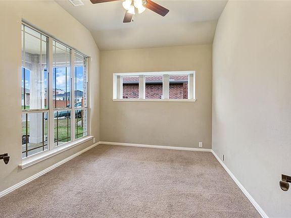 2nd image of 9233 Windsor Dr