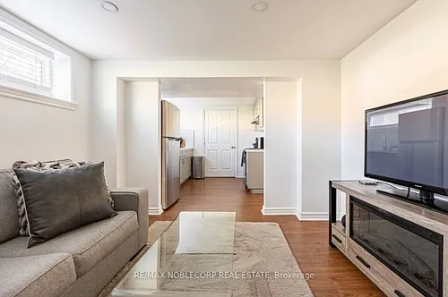 4230 Bloor St W #BASEMENT Photo 1 4230 Bloor St W #BASEMENT Photo 1