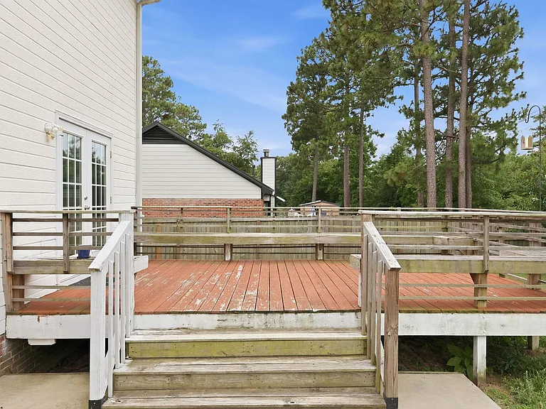 6824 Saint Julian Way — Photo 39